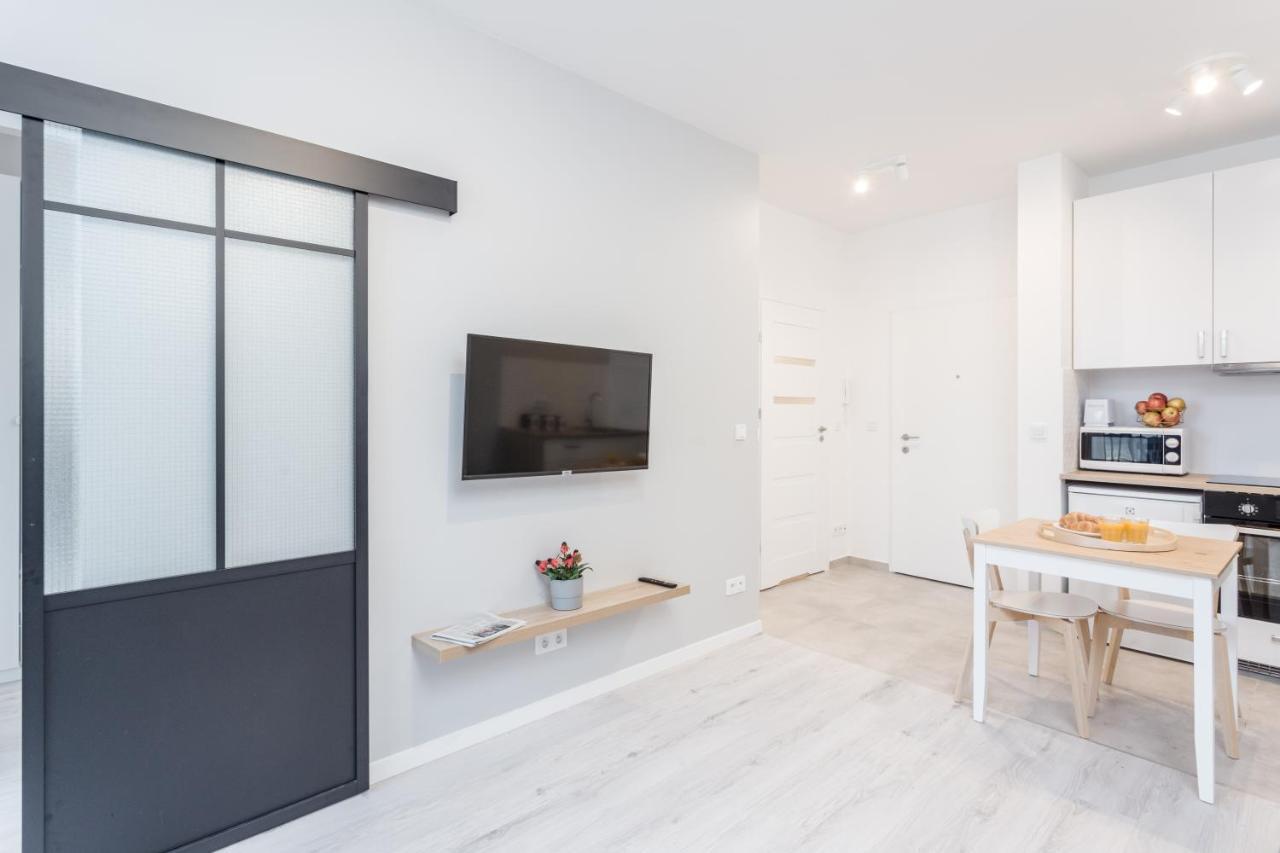 Chill Apartments Ursynow Varşovia Exterior foto